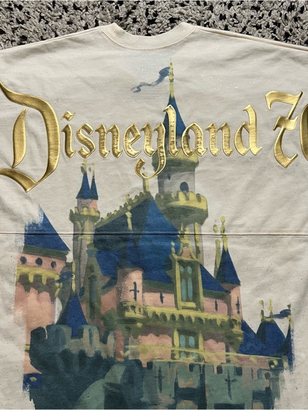 Spirit Jersey Disneyland 70th Anniversary Castle Graphic Oversized Long Sleeve S - Picture 5 of 16